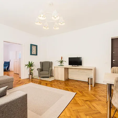 Brasov Holiday Residence-3